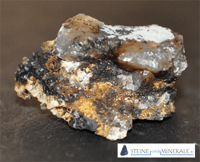 Arsenosiderit - Mineral und Kristalle