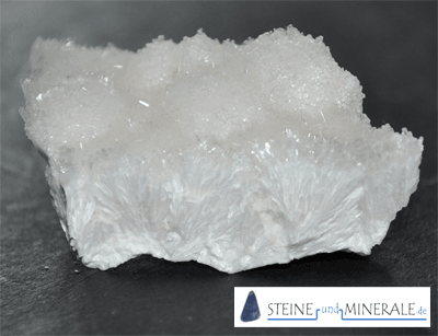 Thomsonite - Mineral und Kristalle