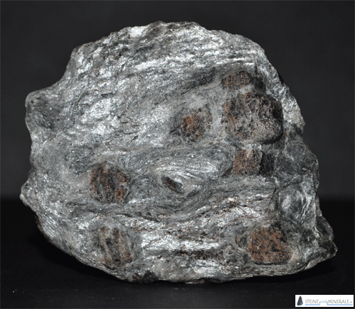 granat_almandin - Mineral und Kristalle