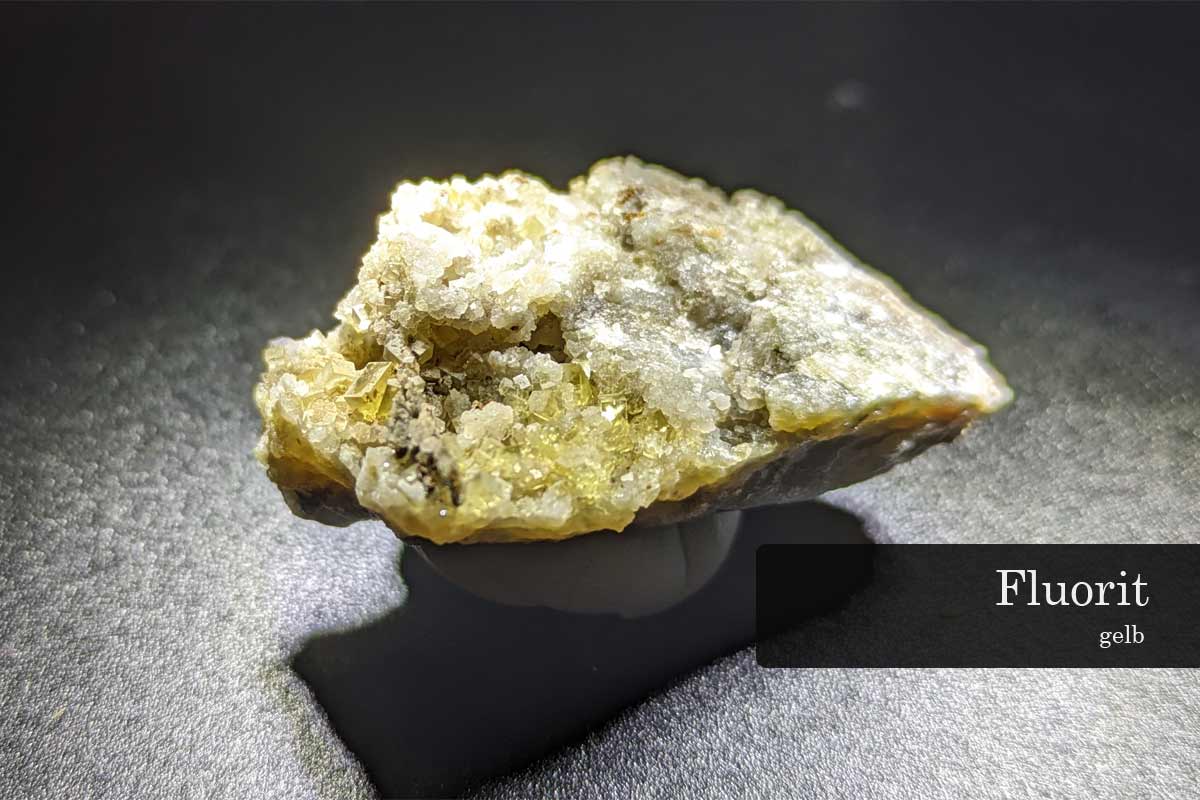 gelber Fluorit